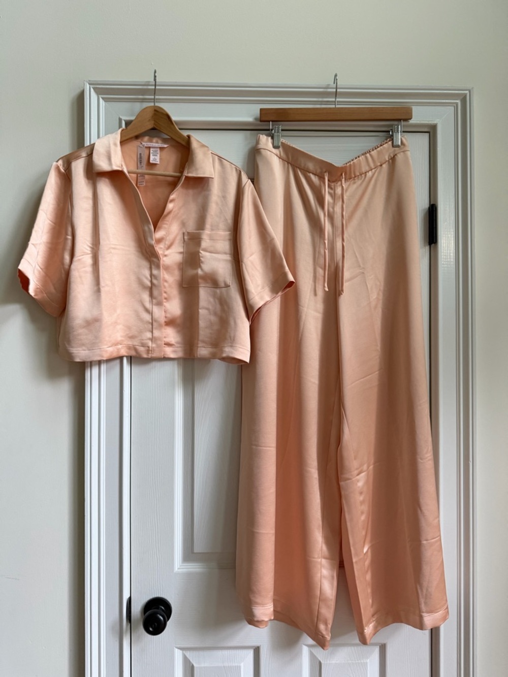 NWT Victoria’s Secret Pant Set